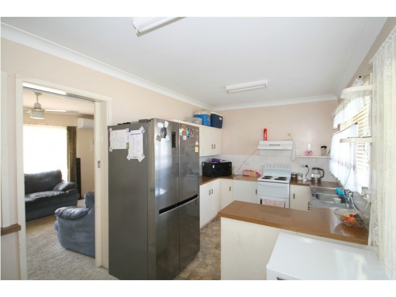 54 Moore Street, Inverell NSW 2360