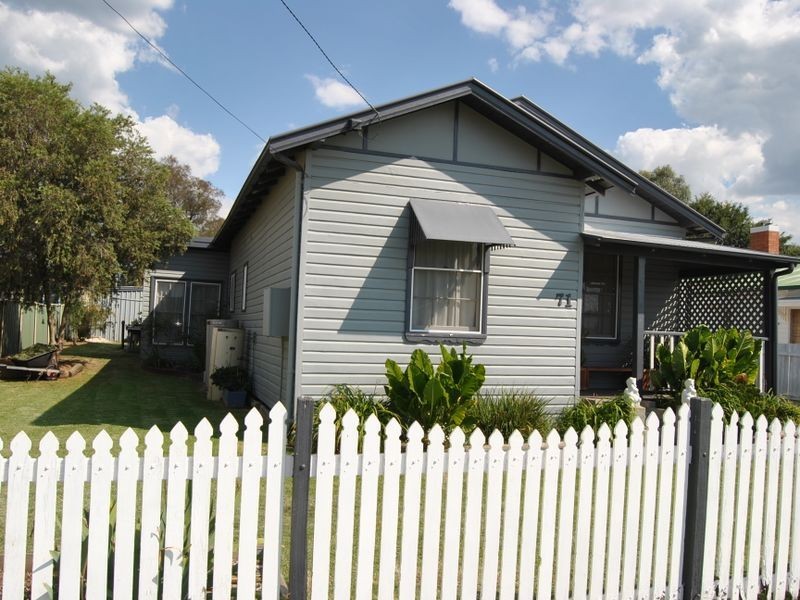 71 Granville Street, Inverell NSW 2360