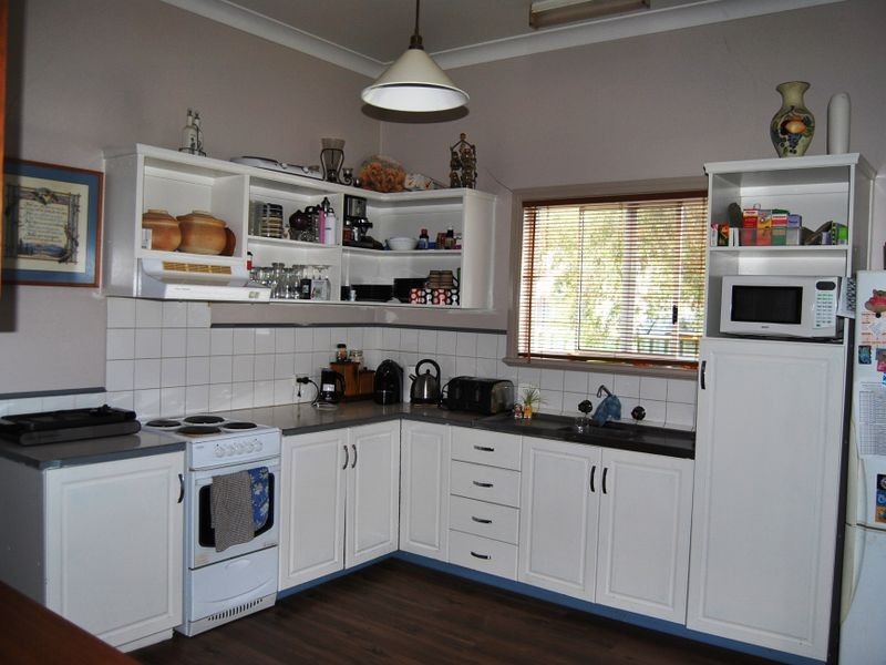 71 Granville Street, Inverell NSW 2360