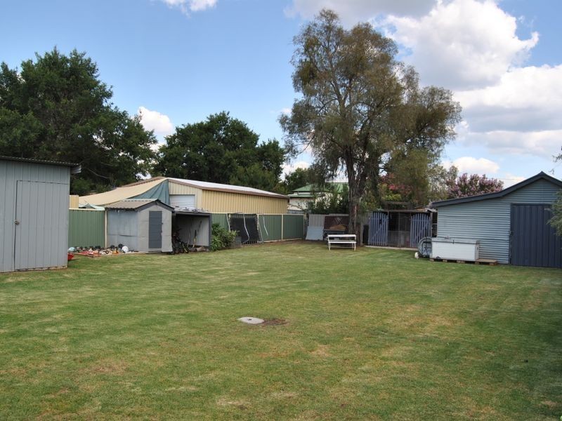 71 Granville Street, Inverell NSW 2360
