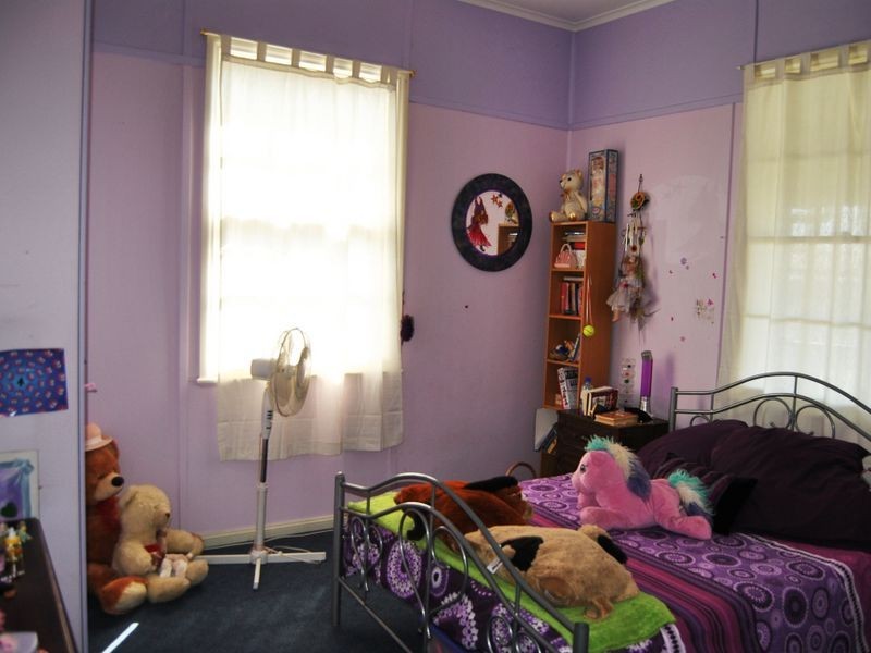 71 Granville Street, Inverell NSW 2360