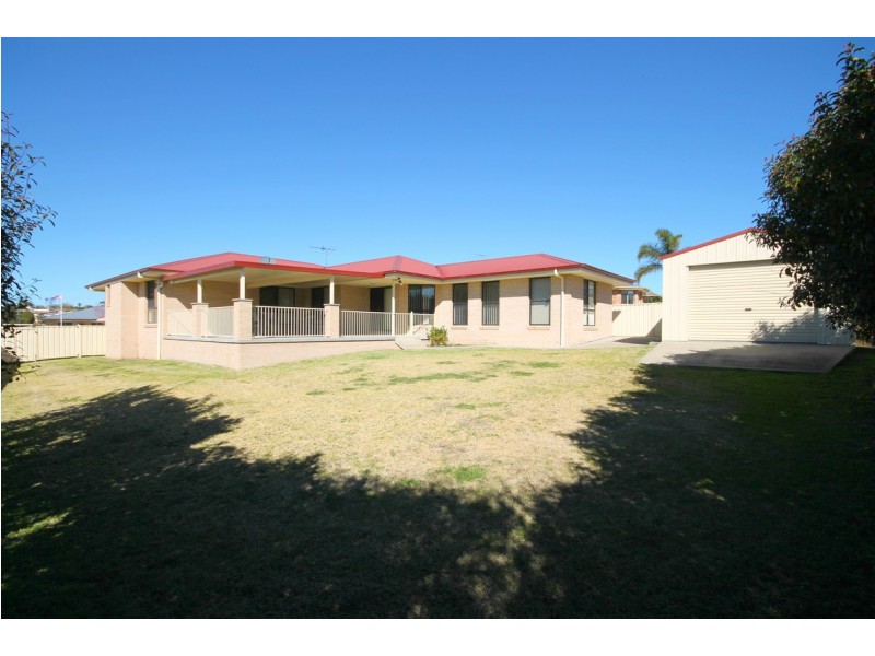 7 Crestview Place, Inverell NSW 2360