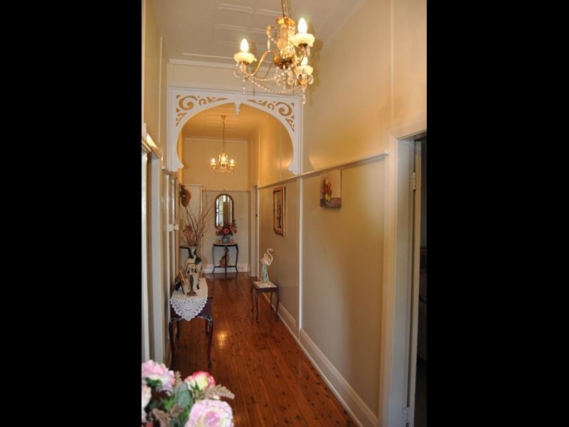 39 Ross Street, Inverell NSW 2360