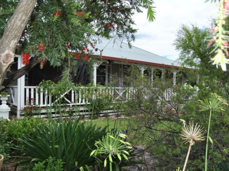 39 Ross Street, Inverell NSW 2360