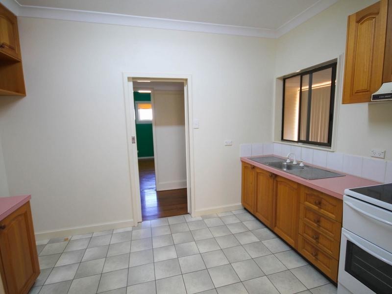 7 High Street, Inverell NSW 2360