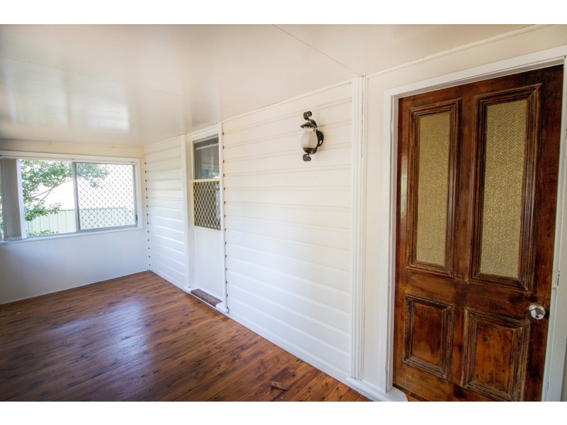 32 Urabatta Street, Inverell NSW 2360