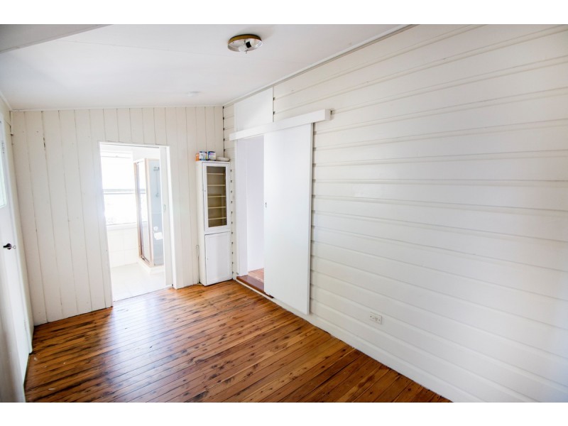 32 Urabatta Street, Inverell NSW 2360