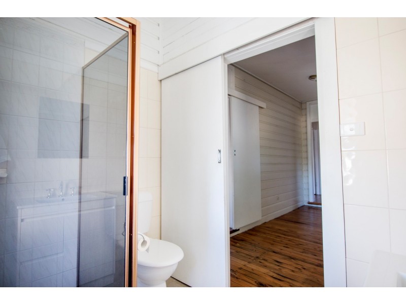 32 Urabatta Street, Inverell NSW 2360