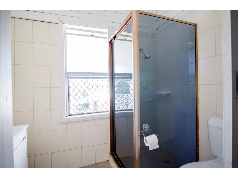 32 Urabatta Street, Inverell NSW 2360