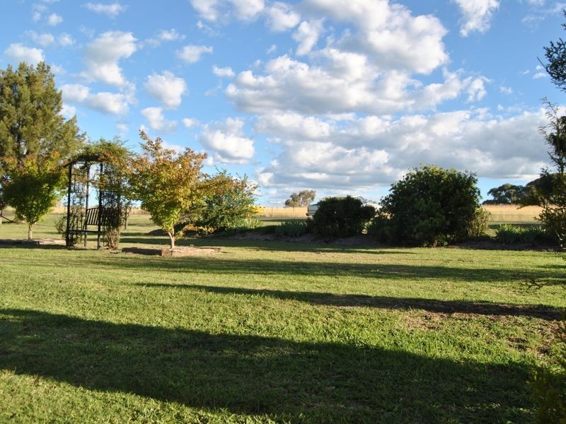 4 Oakland Lane, Inverell NSW 2360