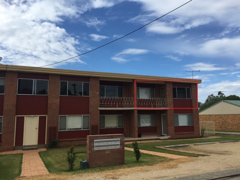 6/30 Queens Terrace, Inverell NSW 2360