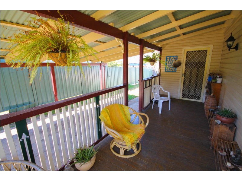 49 George Street, Inverell NSW 2360