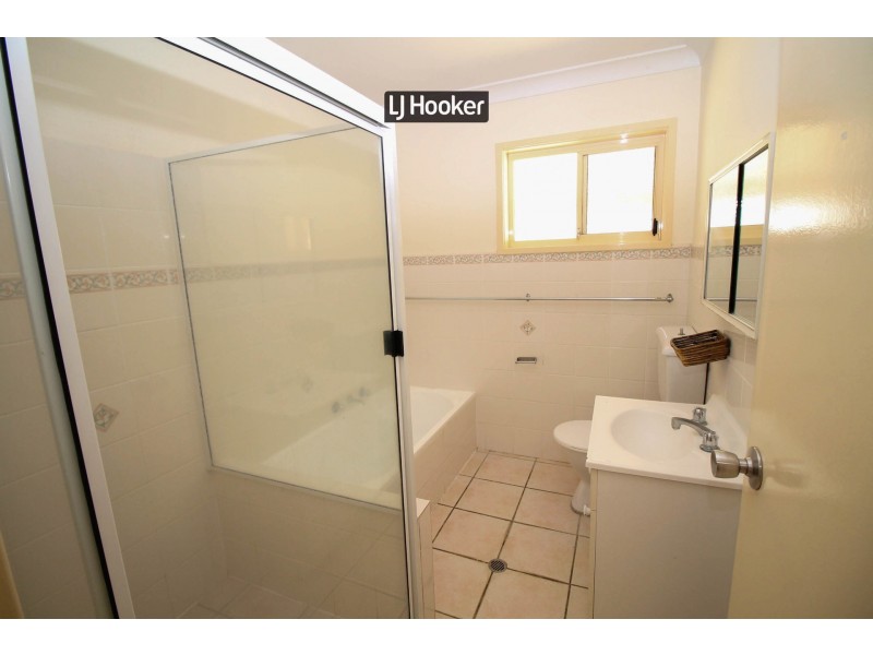 36 Vernon Street, Inverell NSW 2360