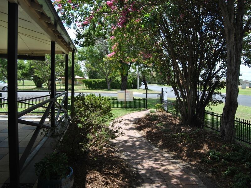 47 Rivers Street, Inverell NSW 2360