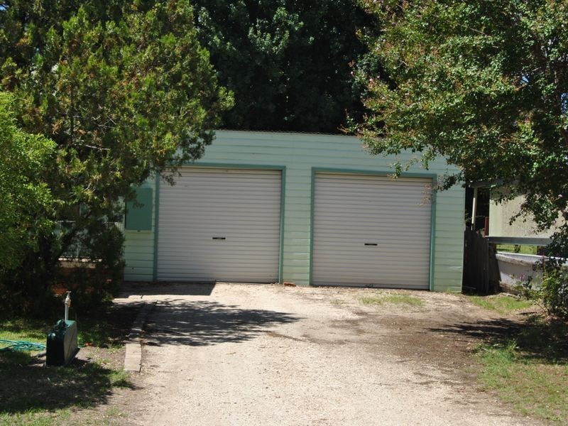 111 Henderson Street, Inverell NSW 2360