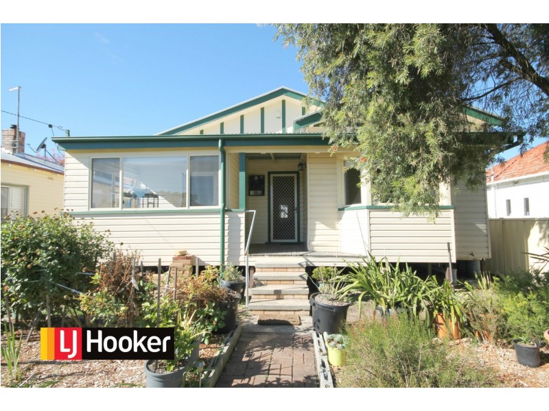 49 Greaves Street, Inverell NSW 2360