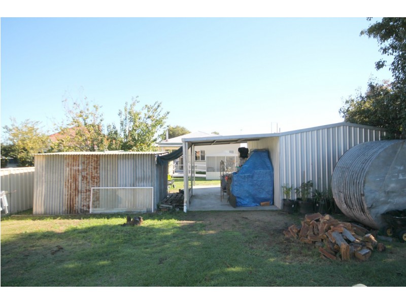 49 Greaves Street, Inverell NSW 2360