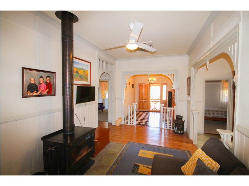 52 Roselea Road, Inverell NSW 2360