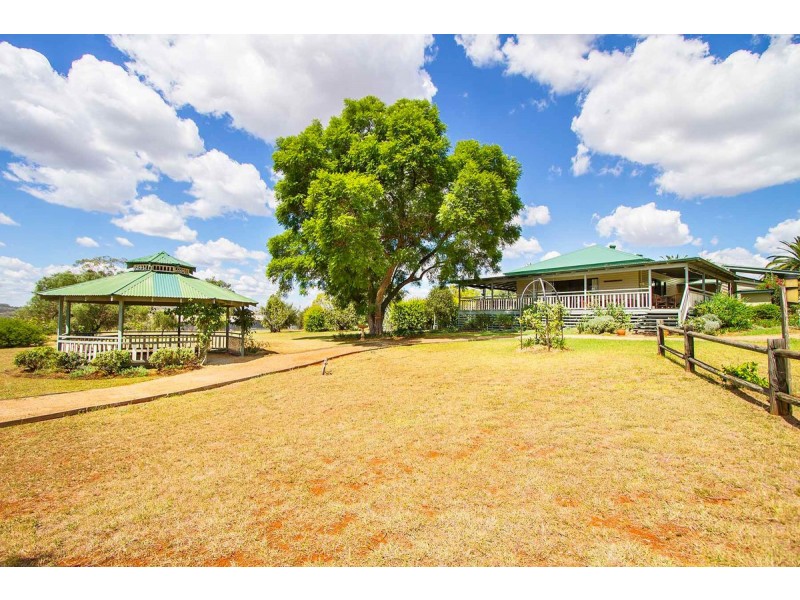 52 Roselea Road, Inverell NSW 2360