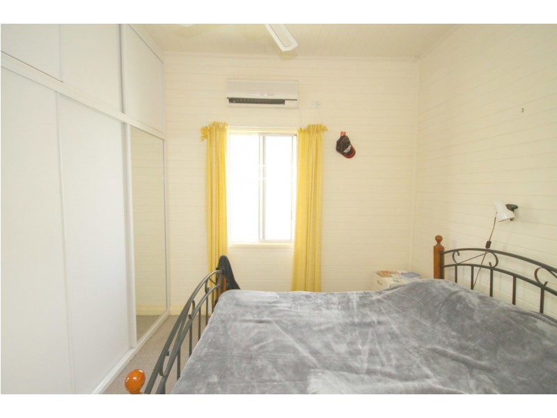 31 McIvor Street, Inverell NSW 2360