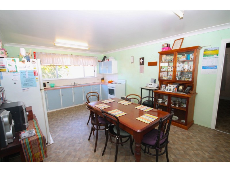 66 Granville Street, Inverell NSW 2360