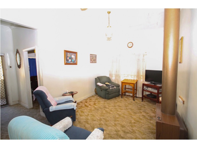 66 Granville Street, Inverell NSW 2360