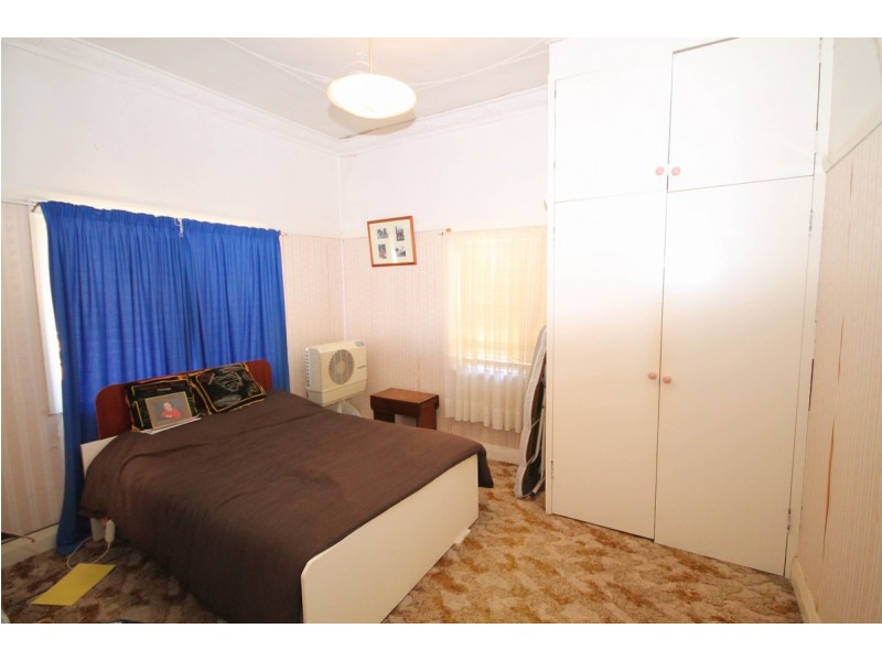 66 Granville Street, Inverell NSW 2360