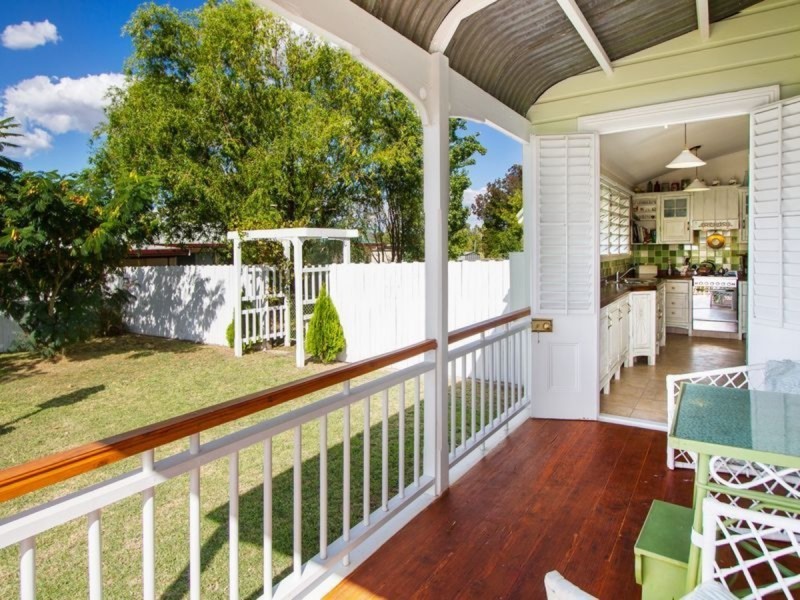 103 George Street, Inverell NSW 2360