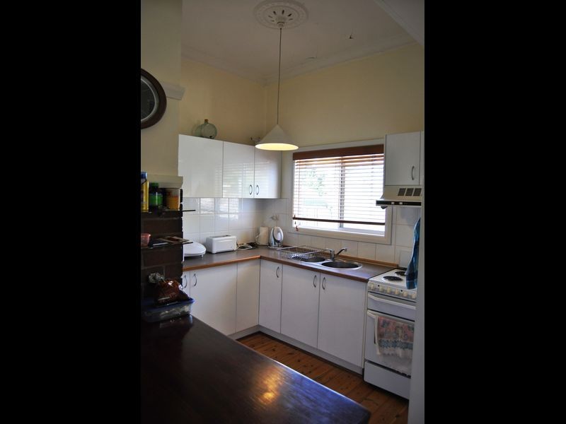 69 Granville Street, Inverell NSW 2360