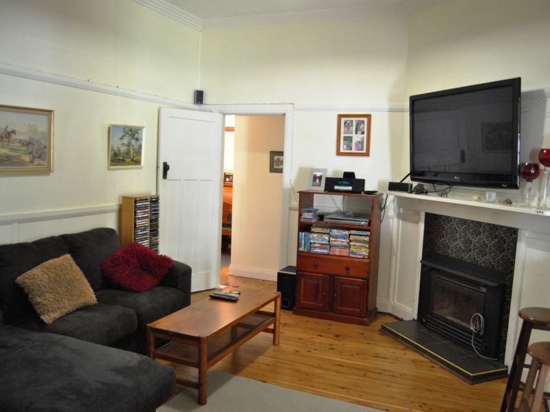 69 Granville Street, Inverell NSW 2360