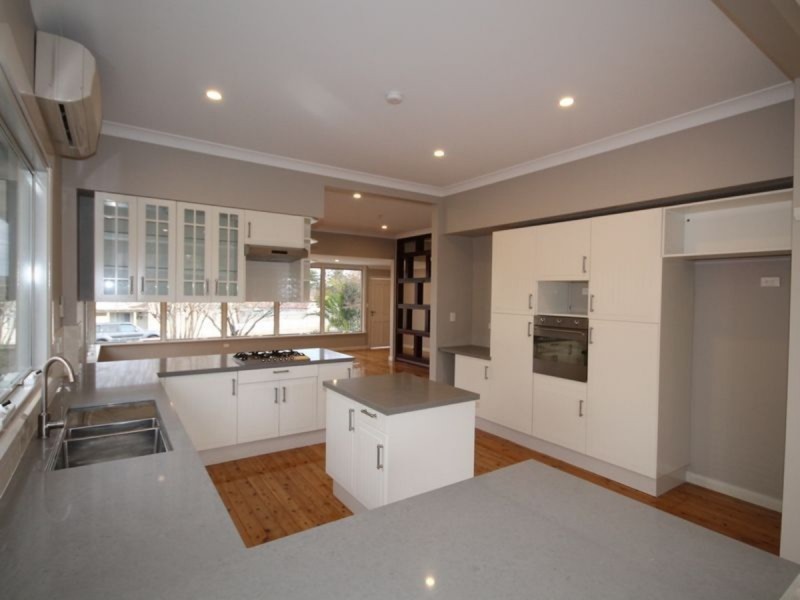 9 Urabatta Street, Inverell NSW 2360