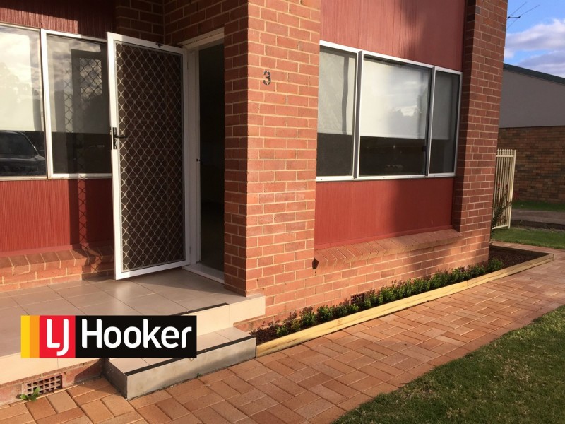 3/30 Queens Terrace, Inverell NSW 2360
