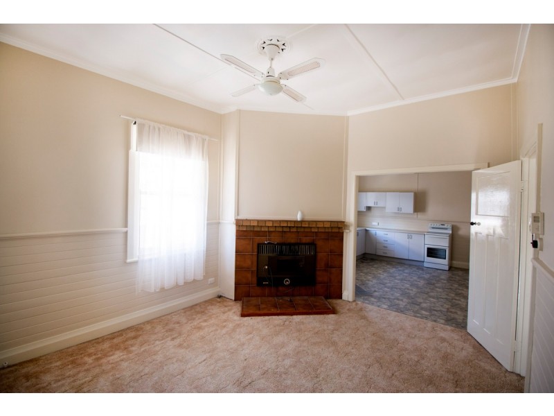 3 Jack Street, Inverell NSW 2360