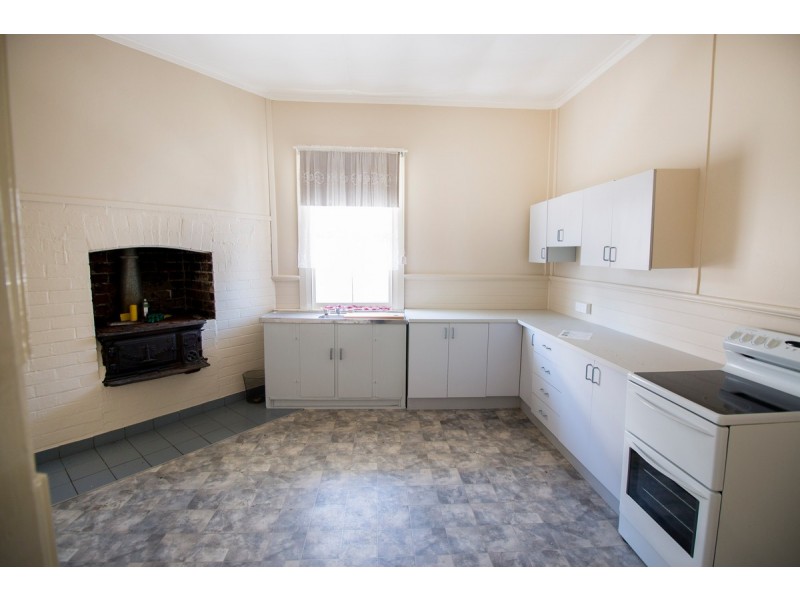 3 Jack Street, Inverell NSW 2360