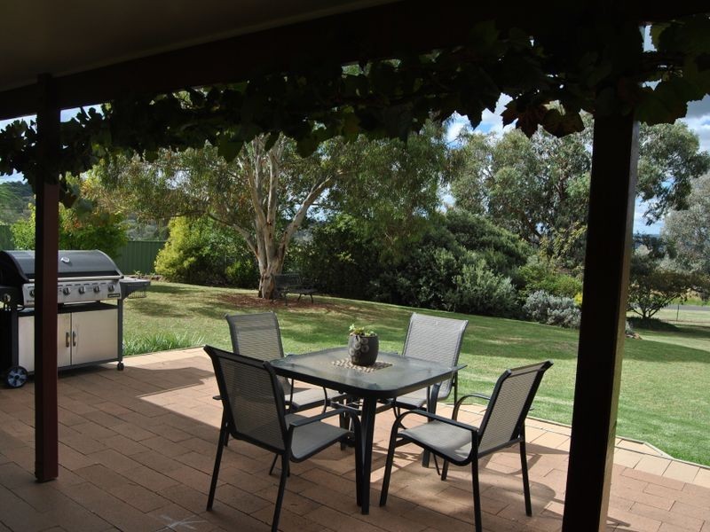 81 Roscrae Lane, Inverell NSW 2360