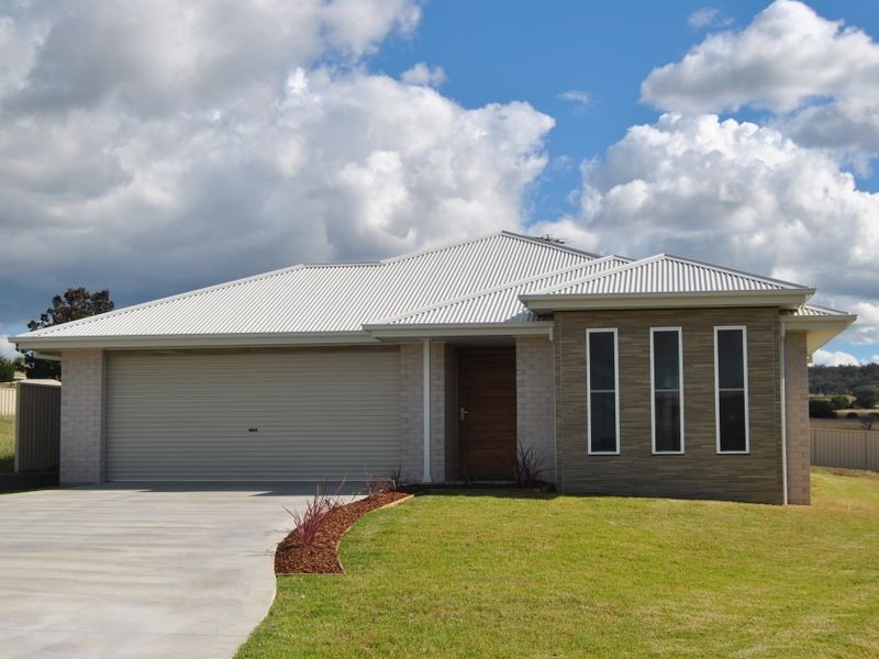 20 Sunnyside Place, Inverell NSW 2360