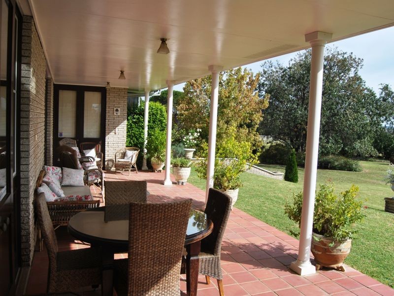 28 DeFraines Lane, Inverell NSW 2360