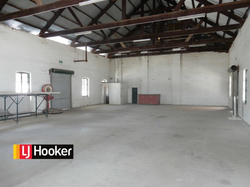 2 Ring Street, Inverell NSW 2360