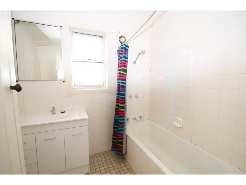 33 Urabatta Street, Inverell NSW 2360