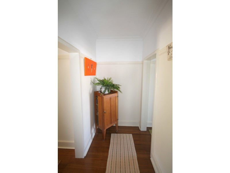 7 High Street, Inverell NSW 2360