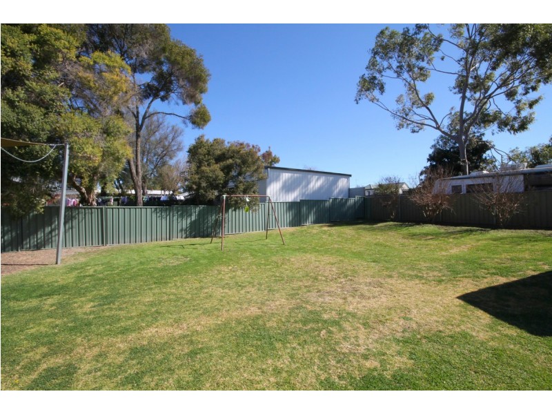 7 High Street, Inverell NSW 2360