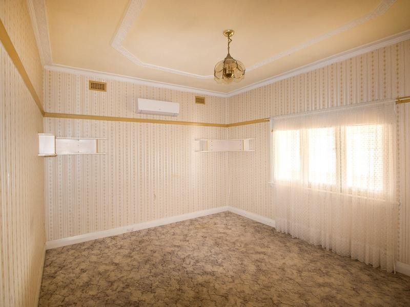 68 Rose Street, Inverell NSW 2360