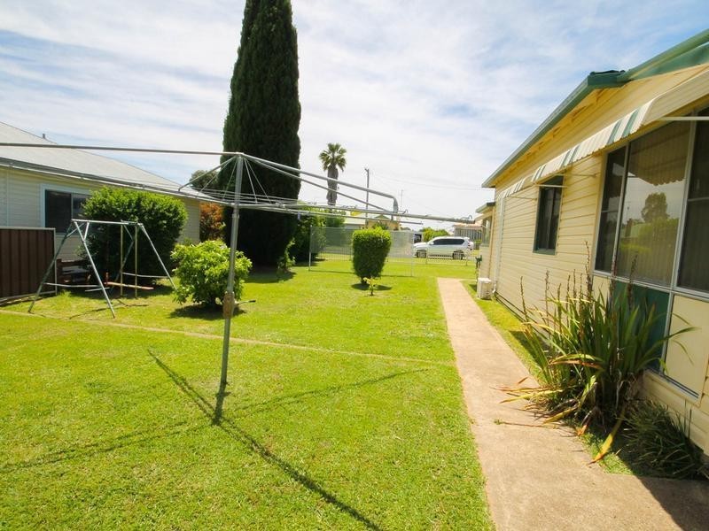 68 Rose Street, Inverell NSW 2360