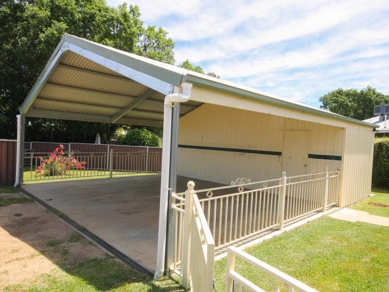 68 Rose Street, Inverell NSW 2360