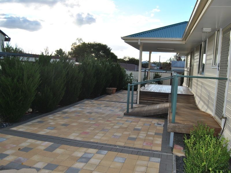 55 Wood Street, Inverell NSW 2360