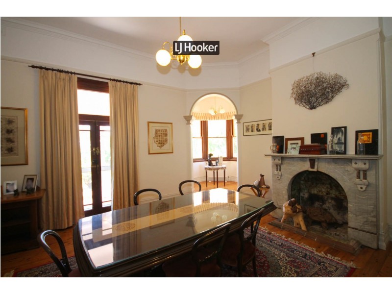 27 Brae Street, Inverell NSW 2360