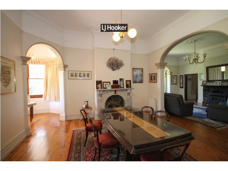 27 Brae Street, Inverell NSW 2360