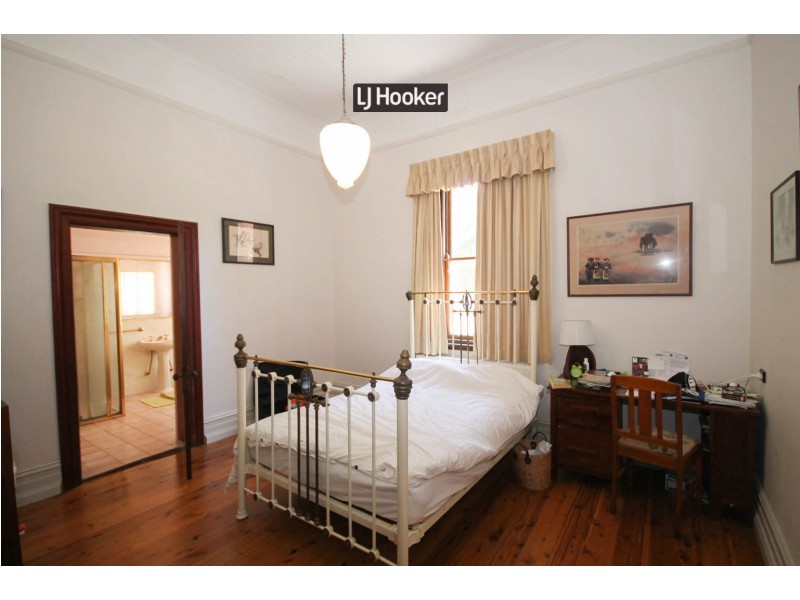 27 Brae Street, Inverell NSW 2360