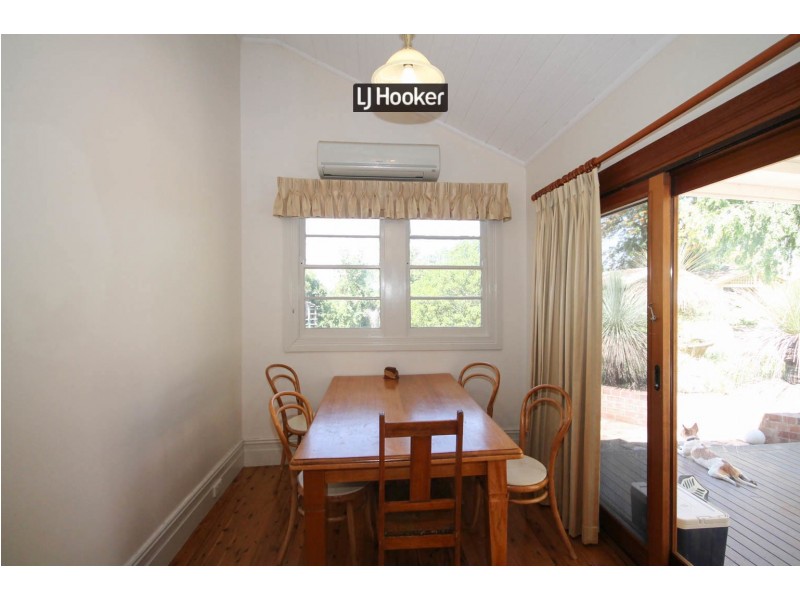 27 Brae Street, Inverell NSW 2360