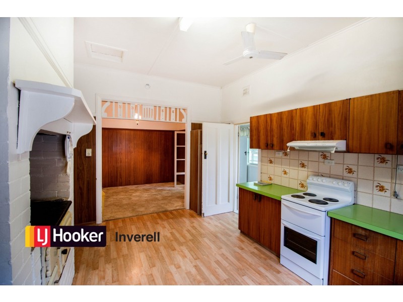 9 George Street, Inverell NSW 2360